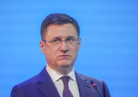 «Правительство будет следить»: Новак о ценах на АЗС