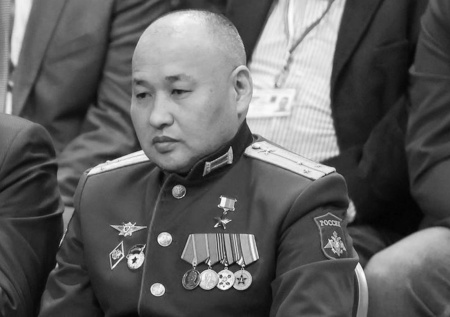 Участвовавший в прямой линии с Путиным Герой России погиб в зоне СВО