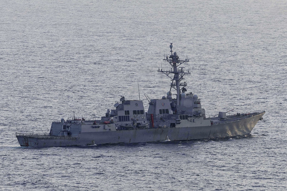 Американский эсминец класса «Арли Берк» c лазерными установками