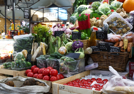 В Роскачестве напомнили, как находить качественные продукты на рынке