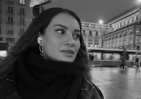 Молодая звезда сериала «Клюквенный щербет» скончалась на руках у матери
