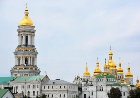 В главной православной святыне Украины вспыхнул пожар