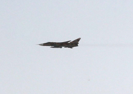 Два пилота погибли при крушении украинского военного самолета Су-24М