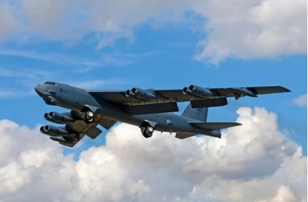 Раскрыто число жертв при крушении бомбардировщика B-52 в США
