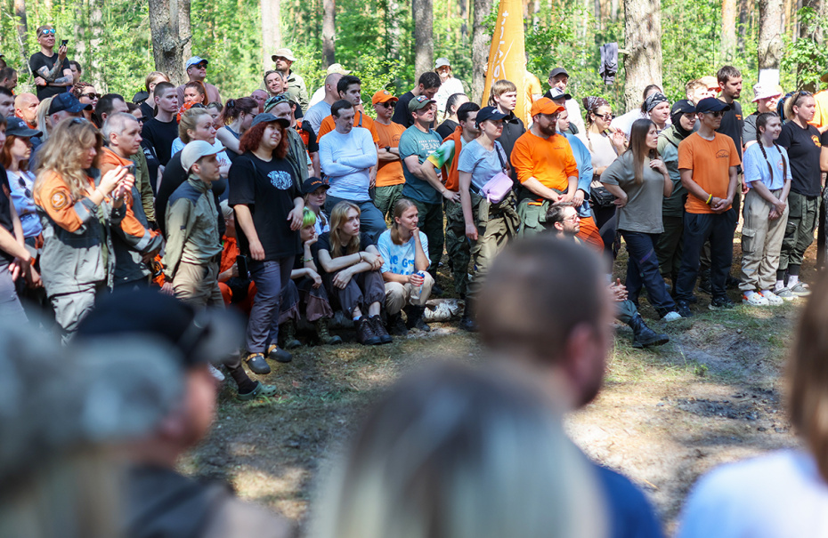 Работа оперативного штаба во время летних лесных учений волонтеров поисково-спасательного отряда «ЛизаАлерт» на территории Шатурского городского округа Московской области