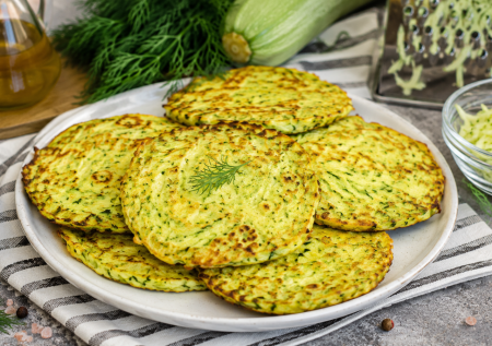 Тру кабачок и пеку лепешки в духовке: вкусные, нежные и под любую начинку