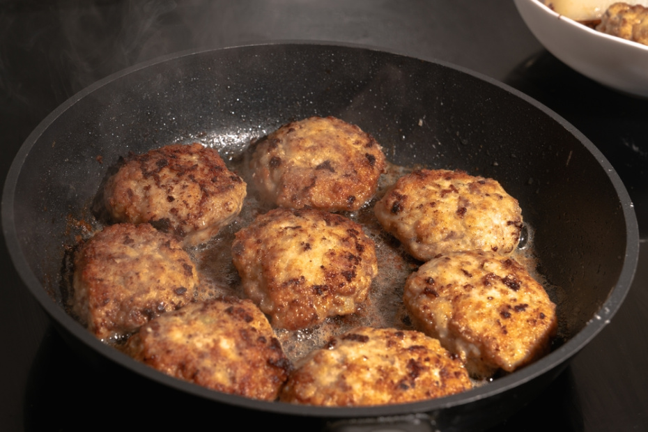 Тот самый вкус детства: раскрываем секреты школьных котлет
