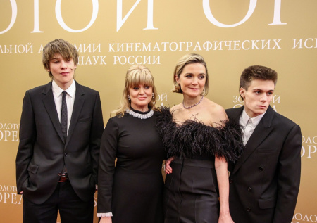 История семьи Михалковых может лечь в основу сериала