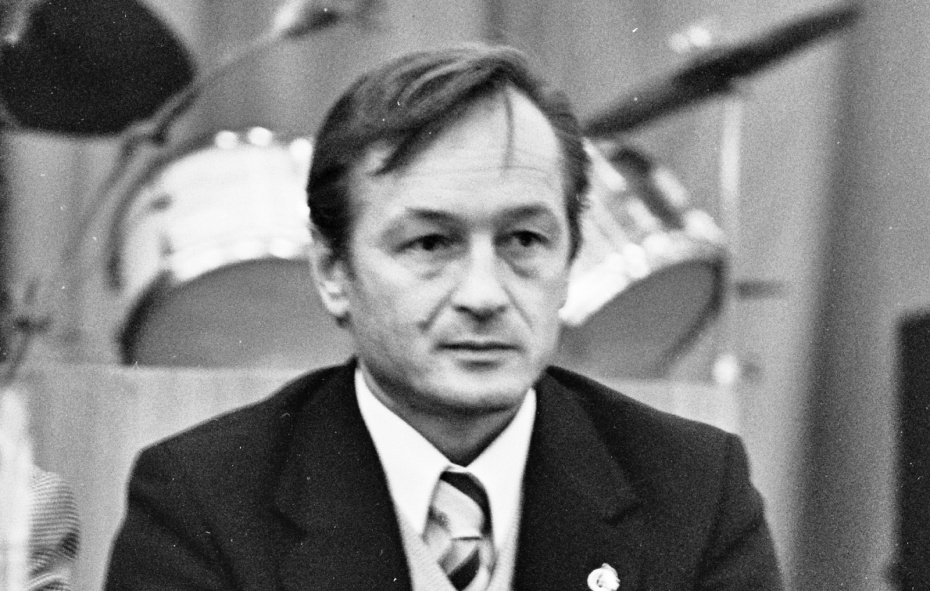Михаил Ножкин