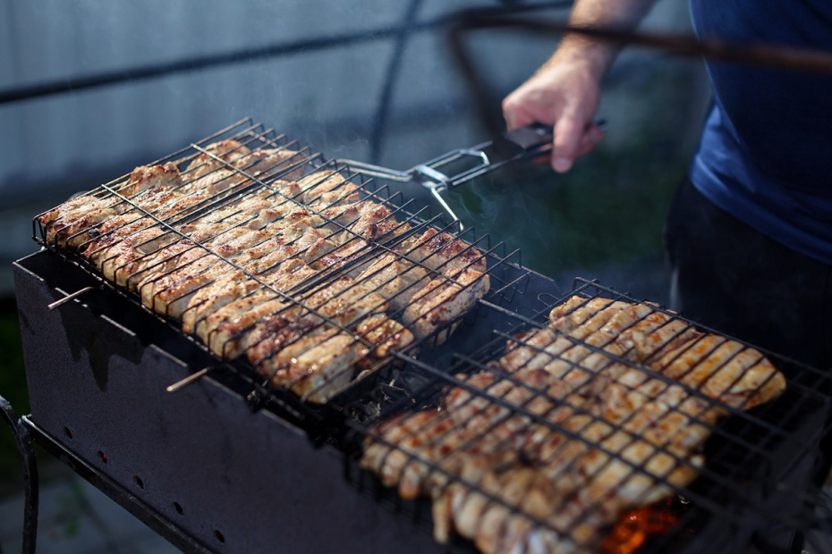 Шашлык без штрафа: как пожарить мясо и сберечь 15 тысяч рублей