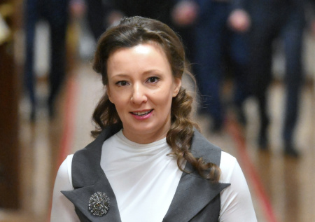 Кузнецова раскрыла число законов об укреплении семейных ценностей в России