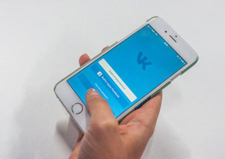 Журналист раскрыл причину удаления приложений VK из App Store