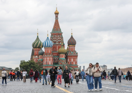 Погода в Москве в пятницу, 26 июня: ночной холод до +8 и ясное небо