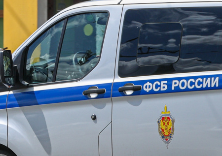 ФСБ арестовала диверсанта, поджегшего объекты связи