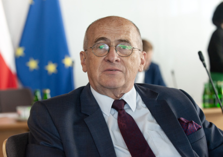 Еще три польских политика вернули украинские награды
