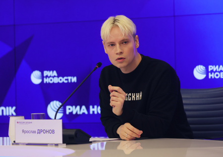 SHAMAN потребовал изменить заголовки о себе и вспомнил про Пугачеву