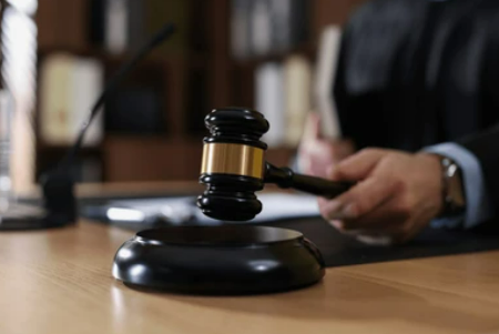 Суд в ФРГ постановил арестовать стрелка из Штаде