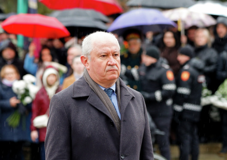 Премьер-министр Молдавии Мунтяну заявил об отставке