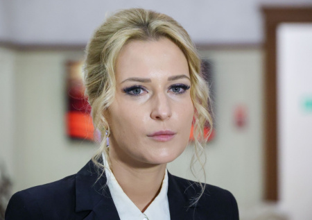 «Стреляли в спину детям»: Лантратова о Старобельске, пленных, героях СВО