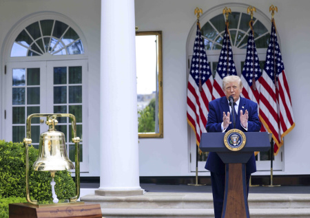 Трамп пообещал отменить санкции против страны НАТО