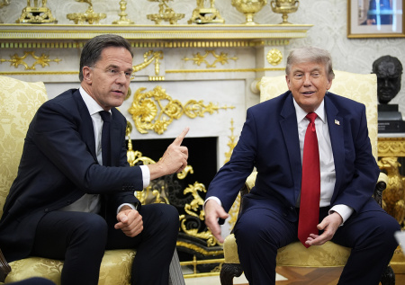 Трамп объявил об отмене режима прекращения огня с Ираном