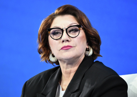 Сябитова поддержала инициативу о финансовой поддержке крепких браков