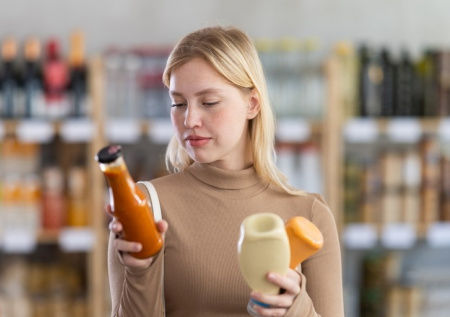 Врач ответила, какие продукты нельзя долго хранить после вскрытия упаковки