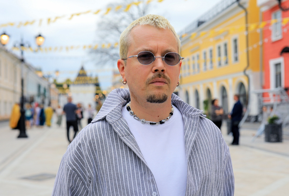 Актер Иван Макаревич на церемонии праздничного открытия тематической зоны «Улица Ангела» на улице Нахимсона в рамках Международного кинофестиваля «В кругу семьи» в Ярославле