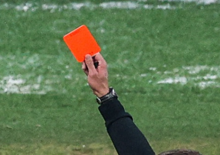 Сборная Англии лишилась защитника на две игры чемпионата мира по футболу