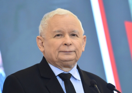 Партию Качиньского освистали на траурной церемонии в Польше