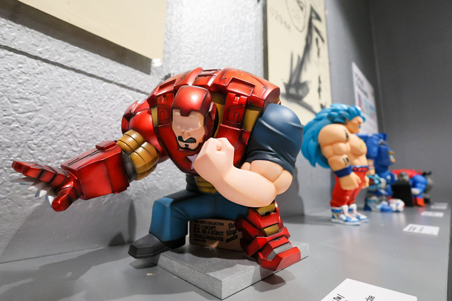 Выставка дизайнерских игрушек Super Toys в ДК «Кристалл» в Москве