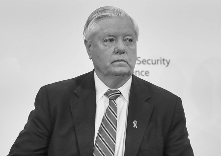 Умер один из самых ярых русофобов в Сенате США