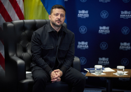 Зеленский издевательски уволил Свириденко