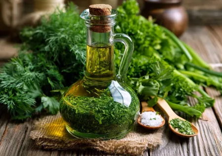 Лишний укроп теперь не пропадает зря: делаю зеленое масло с ярким вкусом за несколько минут