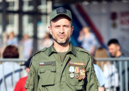 «Танк бил по мне с 10 метров»: штурмовик Кощей о военном быте и ранении