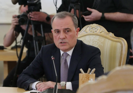 Глава МИД Азербайджана рассказал о позитивном тренде в отношениях с Россией