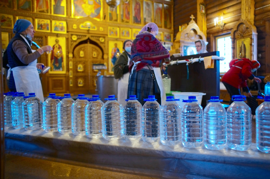 Крещенская вода