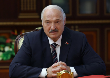 Лукашенко отдал КГБ под присмотр госсекретаря