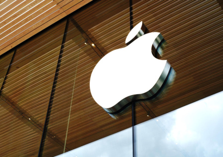 Apple вернула себе звание самой дорогой компании мира