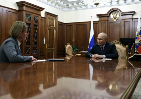 Путин встретился с работавшей в правительстве Удмуртии Ольгой Абрамовой