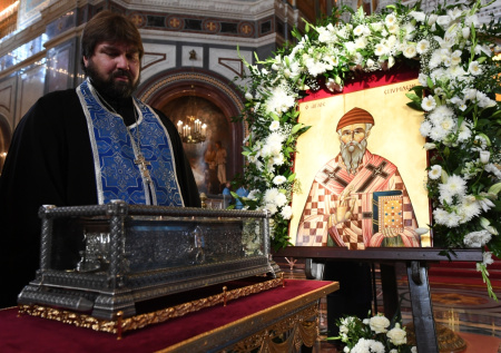 Православным раскрыли важность мощей Спиридона Тримифунтского для России