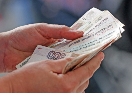Самозанятые в России смогут выходить на оплачиваемые больничные