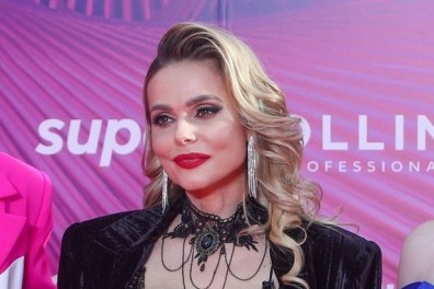 Солистка «Блестящих» раскрыла, почему не лишила экс-мужа родительских прав