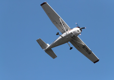 Росавиация раскрыла подробности поисков исчезнувшего самолета Cessna 182