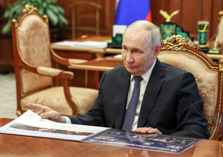 Путин иронично оценил первое место «Единой России» в бюллетене