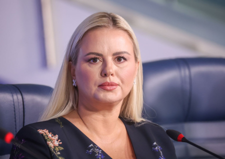 «Запер в ванной»: Семенович рассказала, как пережила абьюз в отношениях