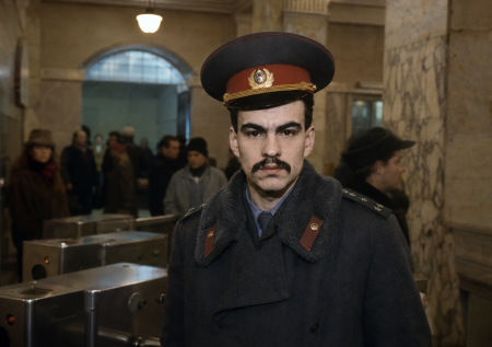 Ловил в метро, насиловал и убивал: милиционер-маньяк 4 года кошмарил Питер