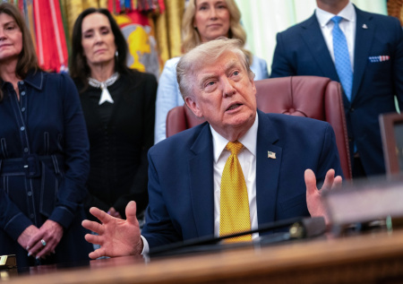Трамп заявил, что все европейские армии слабые