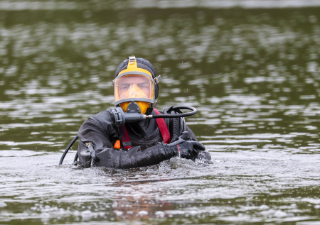 Один человек погиб и один пропал при столкновении лодок на Волге