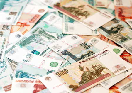 Комтранс Петербурга назвал причину долга в 40 млн рублей за парковку